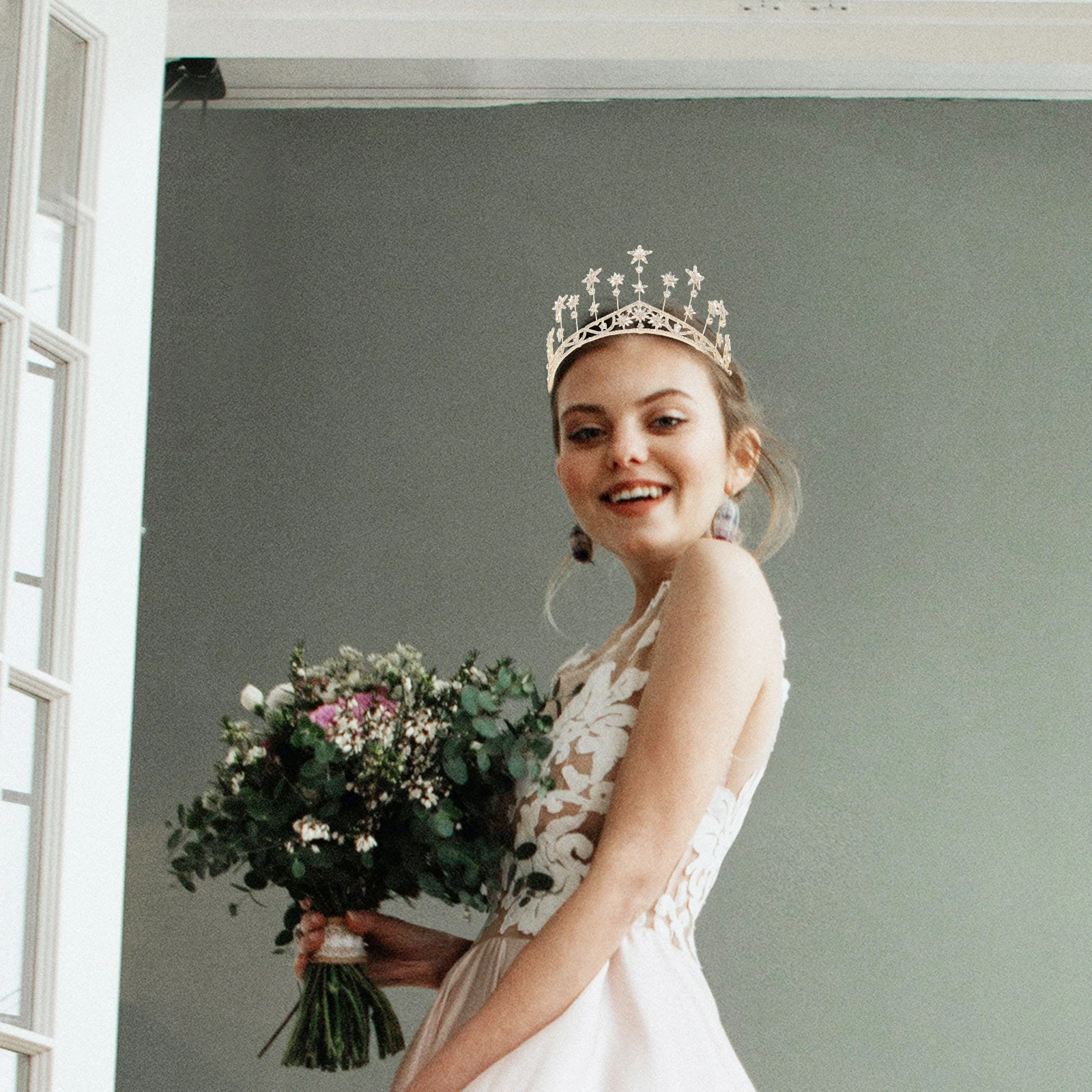 

1Pcs Crystal Crown Wedding Bride Hairband Lightweight Chic Headwear Party Festival Photo Prop Elegant Handmade Headwear