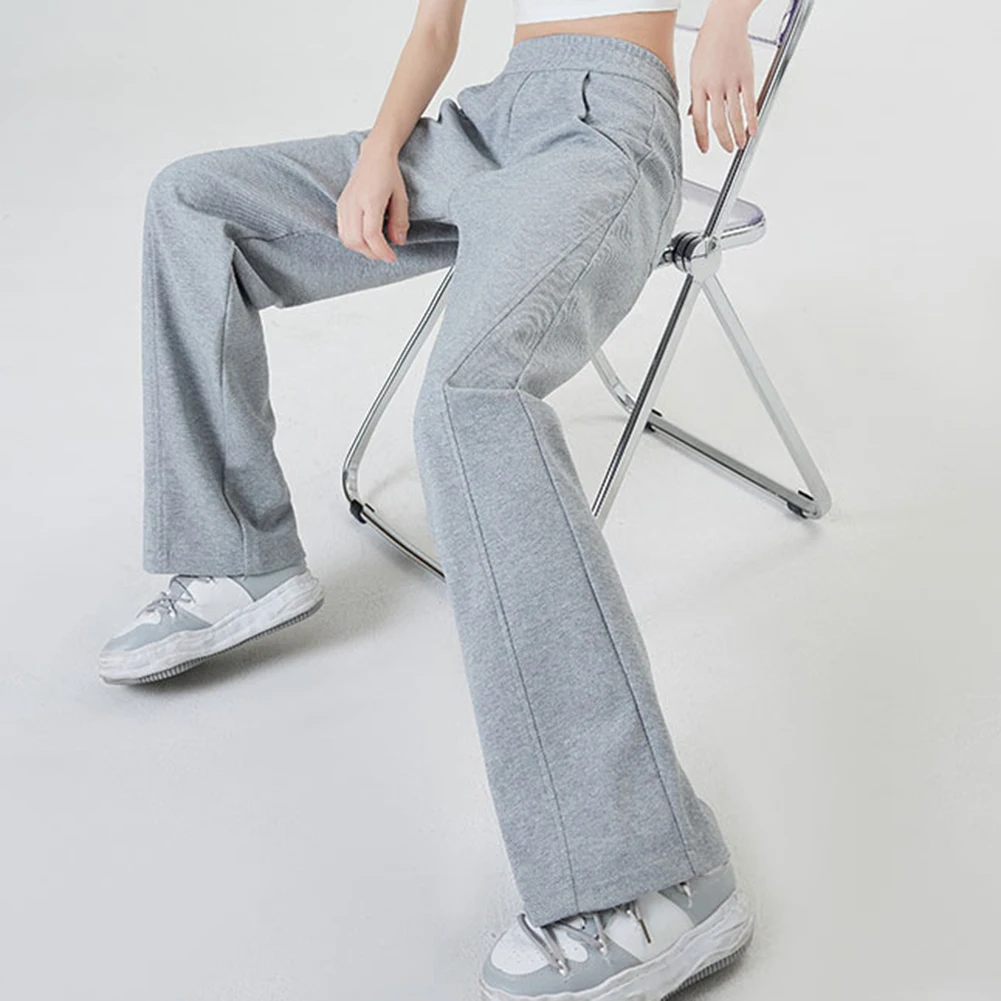 بنطال بدلة كاجوال، بنطال عالي الخصر، تصميم مريح، تصميم ثنيات، طول منتظم، نمط لون خالص للارتداء اليومي