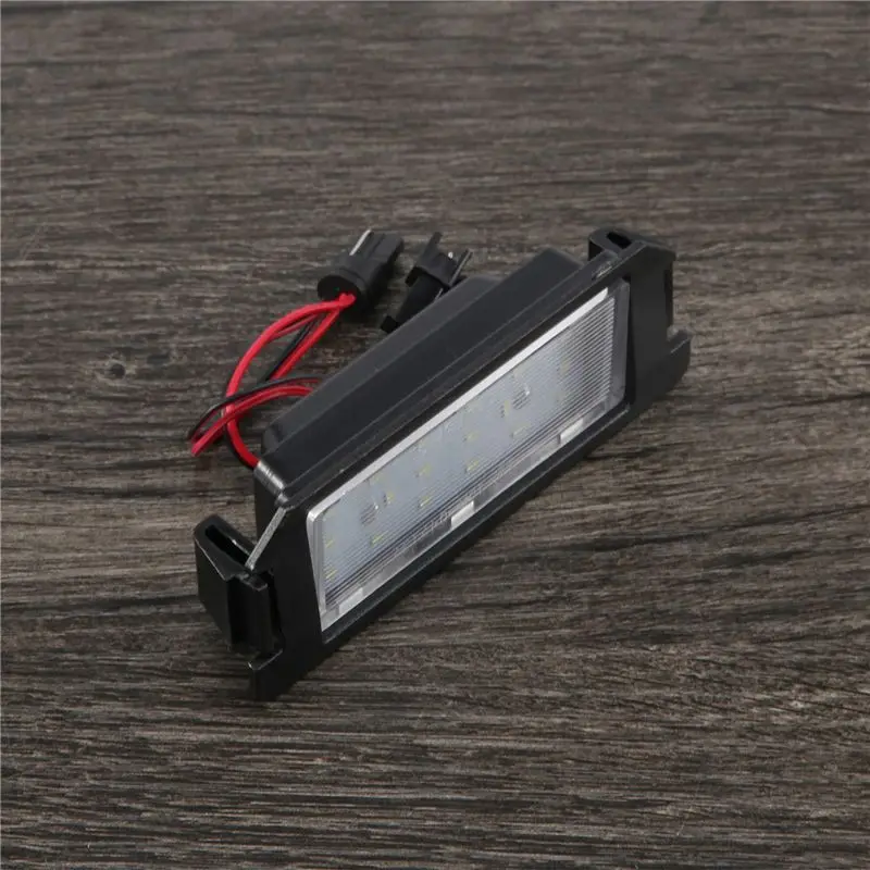 NEW HOT In Stock-Car White 18-LED License Plate Light Number Light Replacement For Veloster Genesis 2D Kia Soul