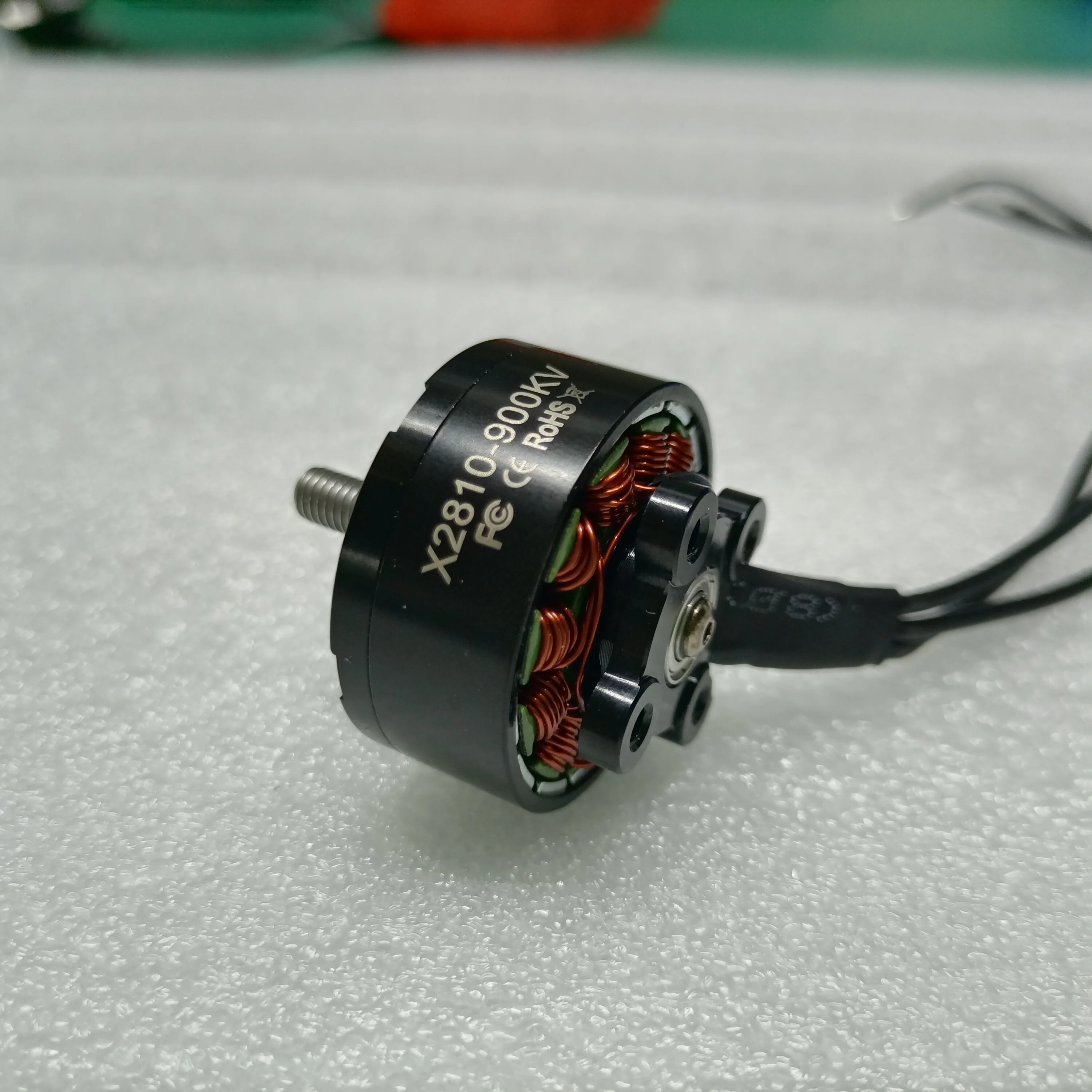 Silnik bezszczotkowy DC do dronów Faradyi, wysokiej mocy, 28 mm, części do samodzielnego montażu dronów UAV, modele RC, 900kV 1100kV 1300kV 1500kV