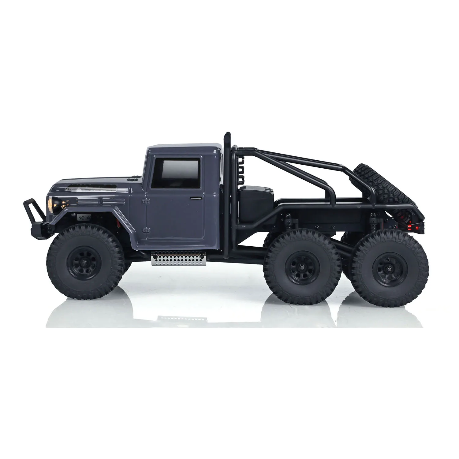 RC Rock Crawler Car Painted Assembled Conqueror 1/18 6x6 Ready to Run Remote Control Light Off-road Vehicle Model TH24019