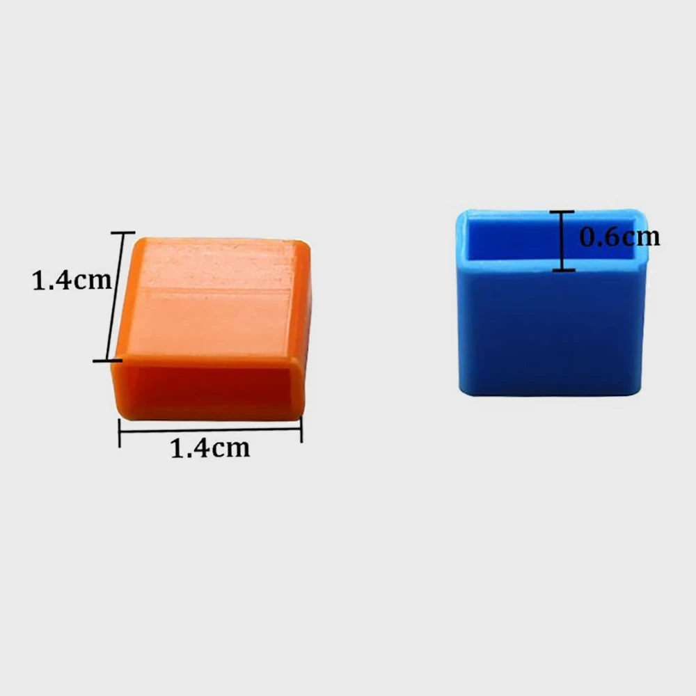 1PC USB male silicone protective cap, dust-proof plug, charging extension, data cable blocking device, protective cover