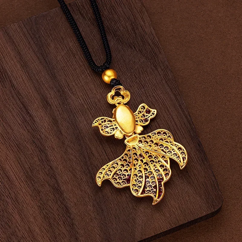 

9999 Real Gold 24K Ancient Gold Red Goldfish Black Rope Pendant New Chinese Enamel Jinxiu Koi Fish Tail Pendant Sweater Chain