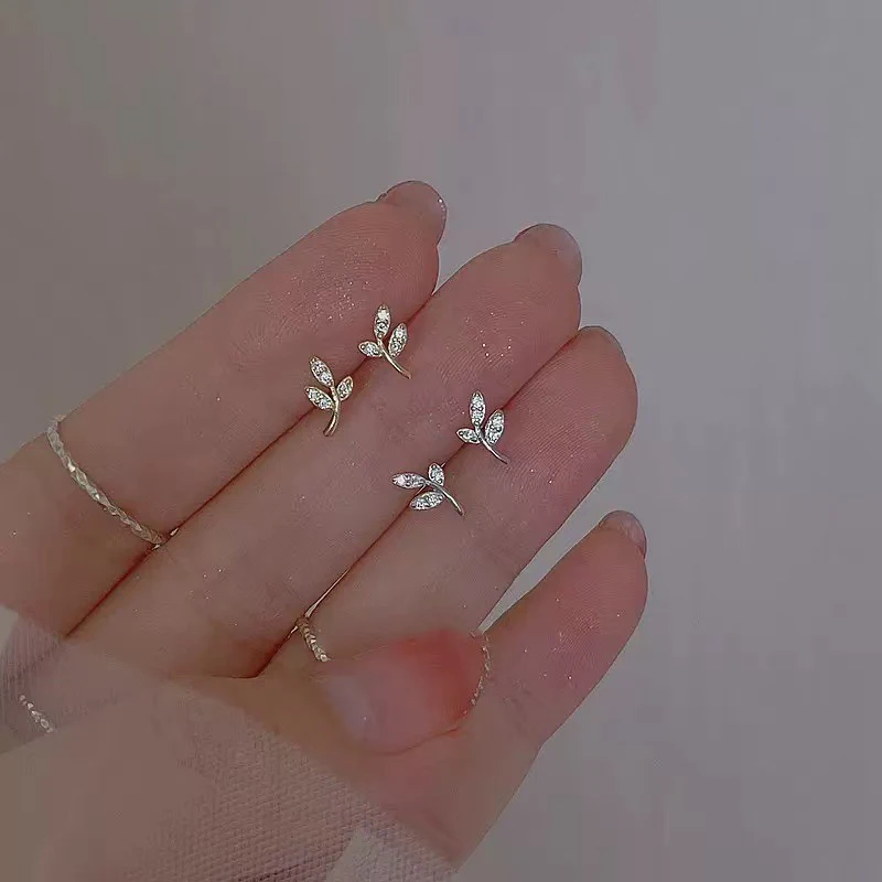 

Real 925 Sterling Silver Zircon Leaves Mini Stud Earrings For Women Party Classic Fine Jewelry Small Niche Plant Accessories