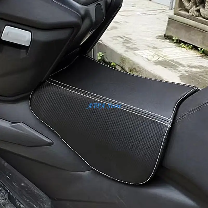 

U13C Ergonomic Nonslip Motorcycle Cover Cushion With Leather And Carbon Fiber Texture For Secure Grip Reduced Fatigue