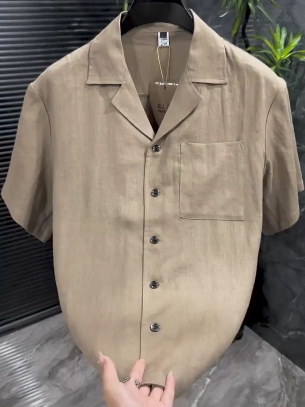 

Новая летняя мужская модная рубашка с кубинским воротником и коротким рукавом, высококачественная, повседневная, стильная, деловая, премиум-класса, европейского производства.