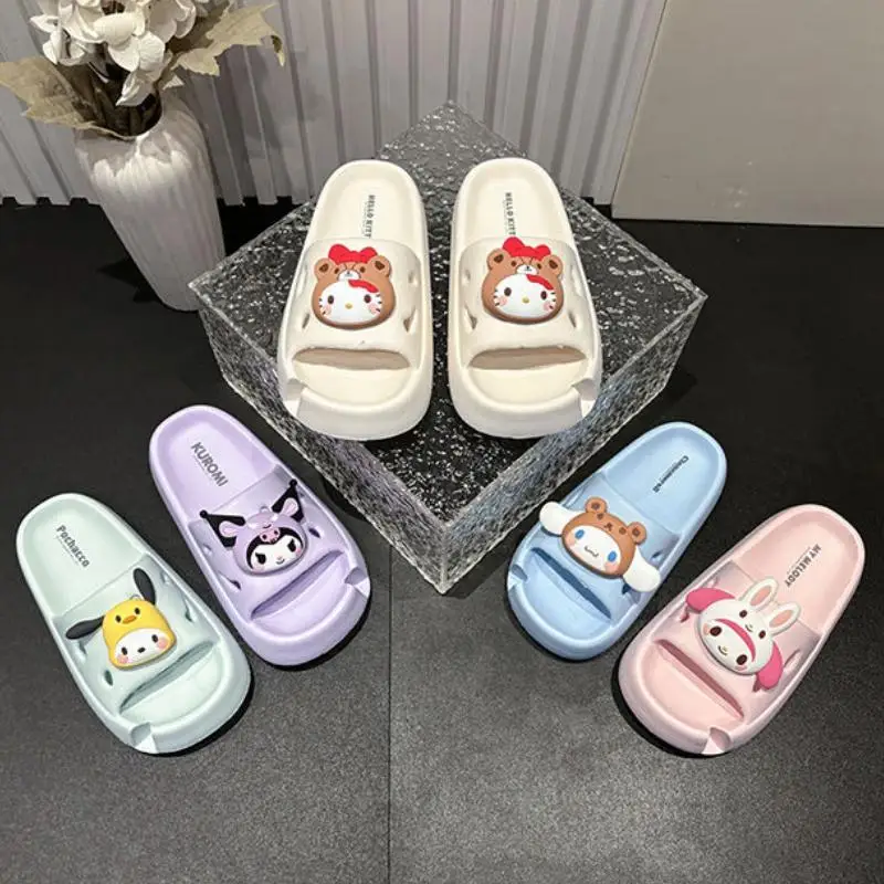 

Sanrio Kuromi Cartoon Fashion Slippers New Style Hello Kitty Outdoor Home Anti-Slip Comfortable Breathable Waterproof Sandals