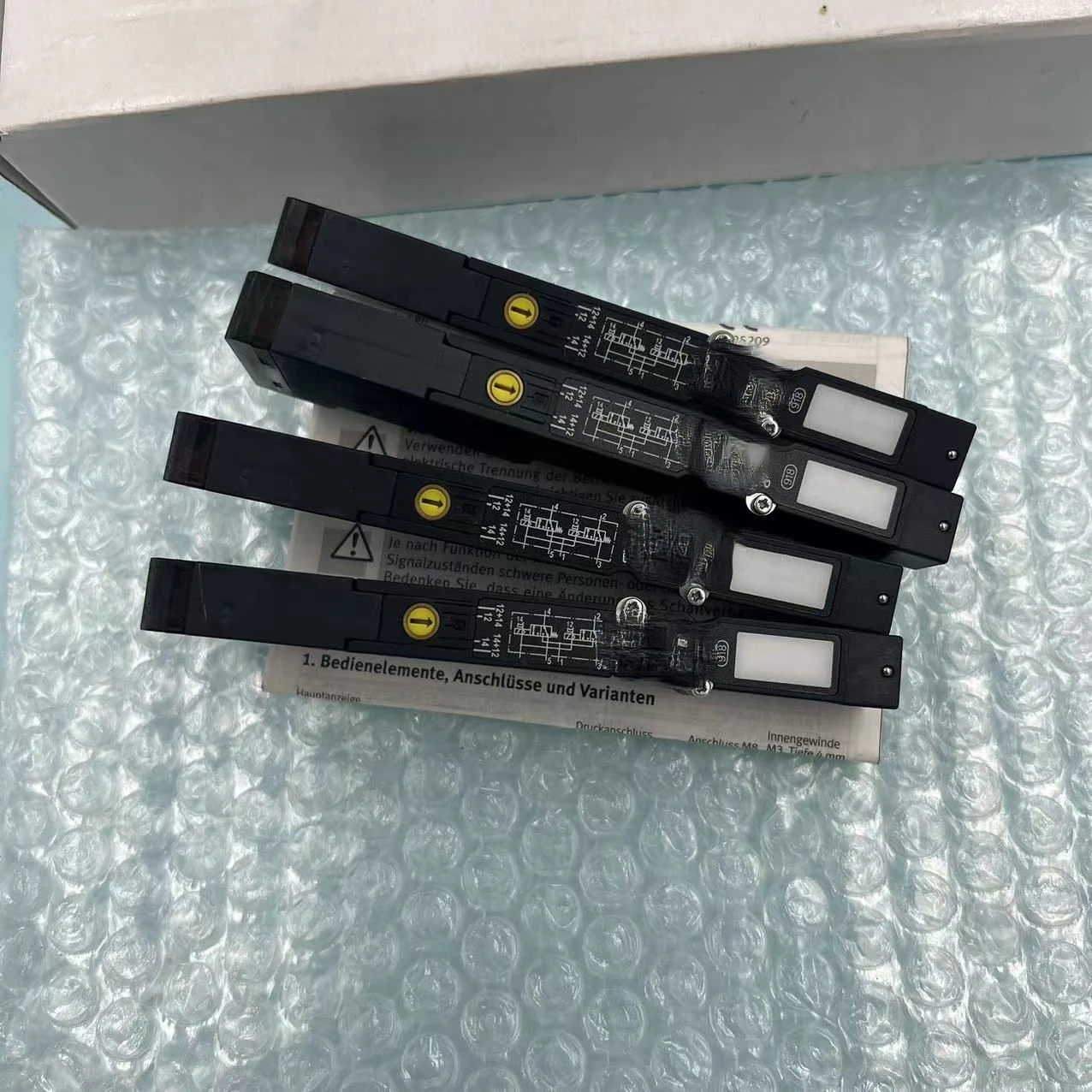 

Good seller Original German Solenoid Valve 0820062101/2051/2105/2102/2502-Brand New 1 Year Warranty 1-3 Days Delivery