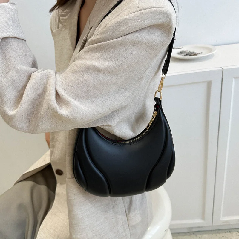 Fashion Designer Shoulder Bag Solid Faux Leather Handbags For Women Zipper Small Underarm Bags