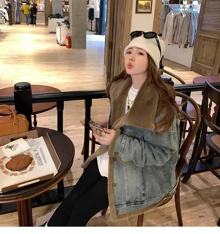 Manteau en jean avec fourrure et capuche en peluche pour femme, Softshell réglable, Patchwork, boîte de nuit, vacances, moelleux, matelassé, col montant, Chic, hiver