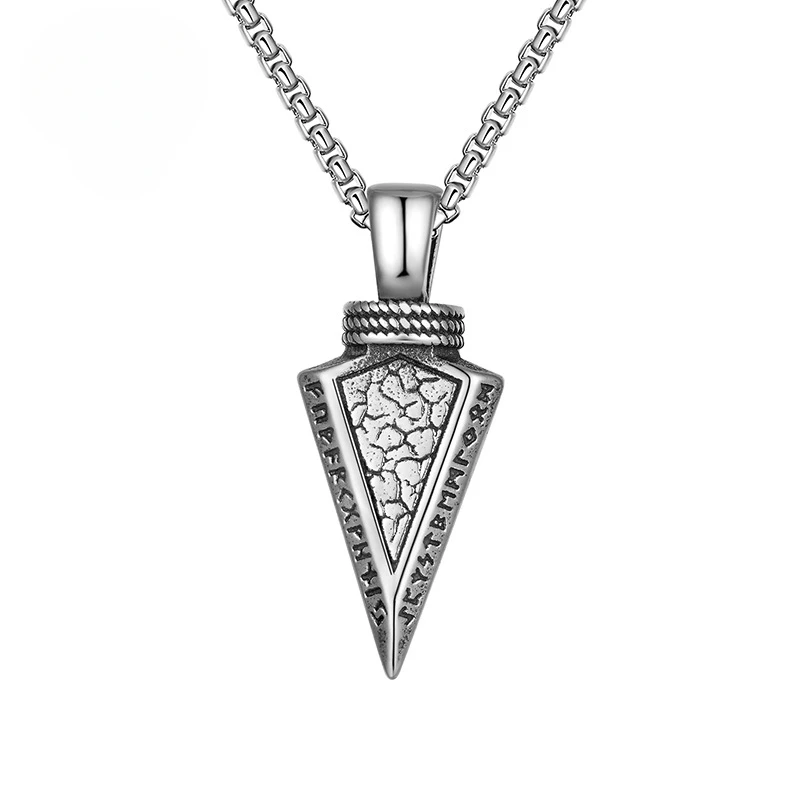 

European and American New Trendy Autumn/Winter Titanium Steel Necklace with Advanced Sense Arrow Triangle Pendant Sweater Chain