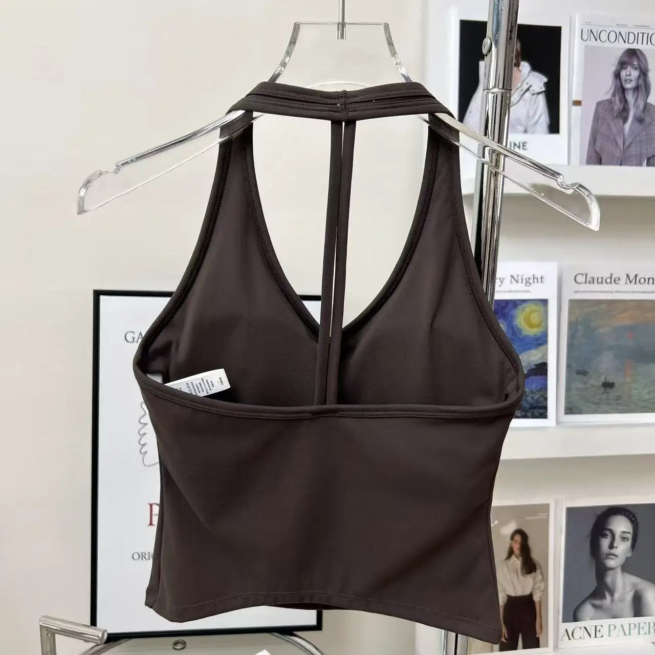 Women's Sexy V-Neck Fitness Bra Nude Sports Bra Hanging Neck Yoga Suit Vest Comfortable Breathable Gym Top for Active Wear