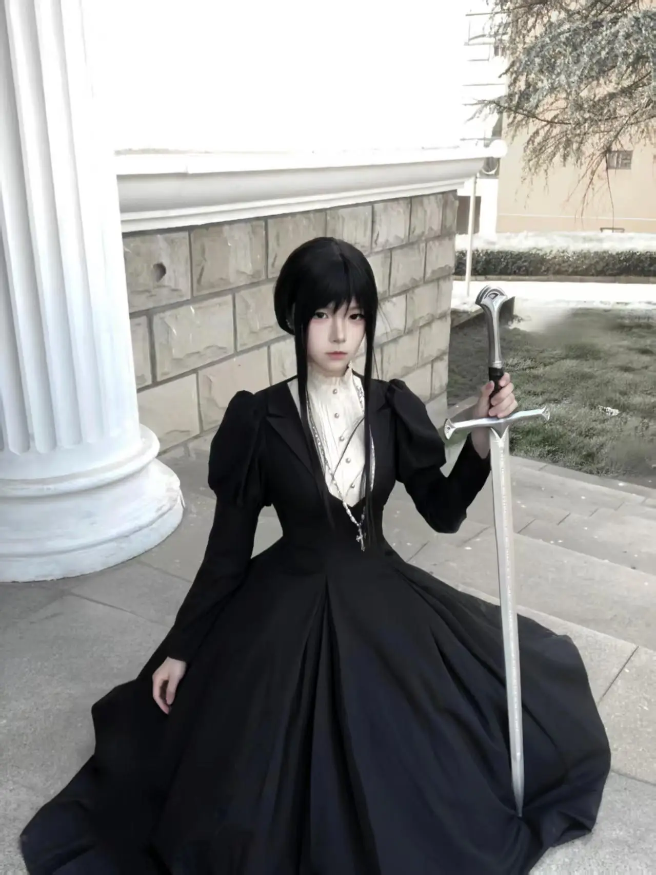 

Gothic Lolita Black Long Dress Vintage Slim Fit Long Sleeve Puffy Hem Elegant Autumn Wear