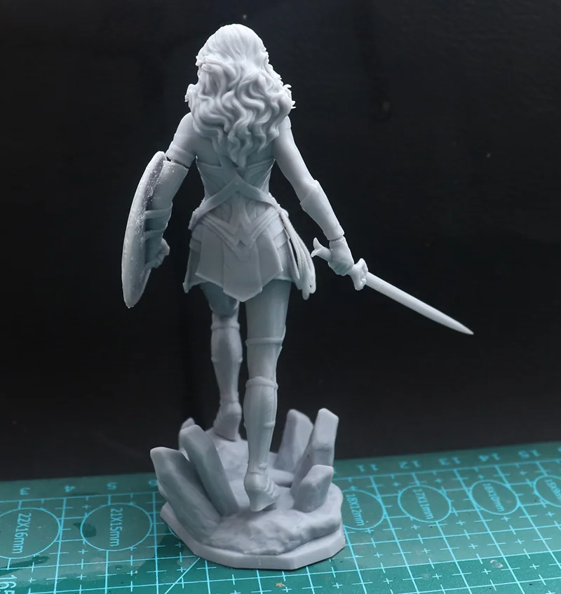 Imagem -02 - Resina Kits Modelo para Mulher Guerreira Unpainted Figura Battle Girl Figure sem Cor Rw1127 1: 2475 mm 18100 mm