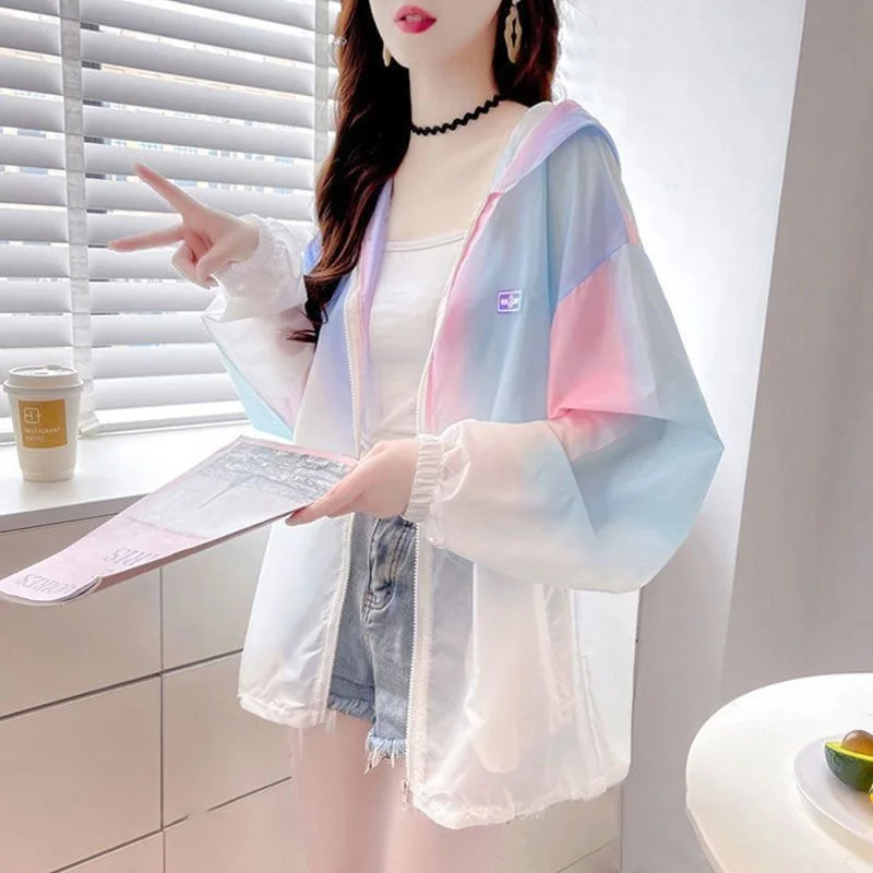 Loose Hooded Sunscreen Clothes Women's 2024 New Summer Wild Thin Coats Student Thin Zipper Jacket Colorful Tide Mermaid white384