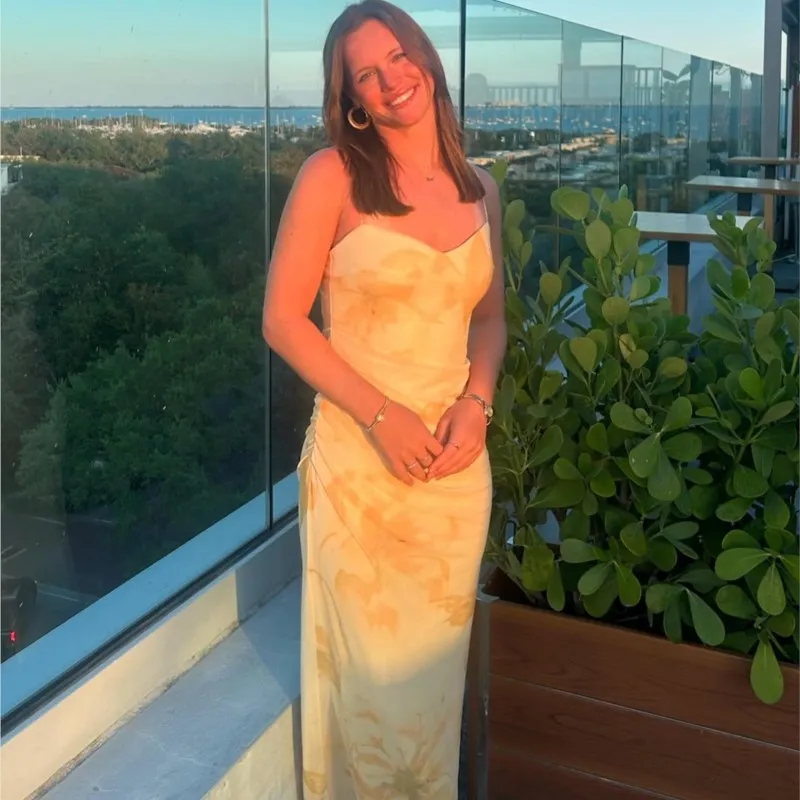 꽃 프린트 노란색 패션 롱 드레스 2025 새로운 민소매 v 넥 Tulle 슬림 섹시한 파티 드레스 휴가 해변 여성 의류