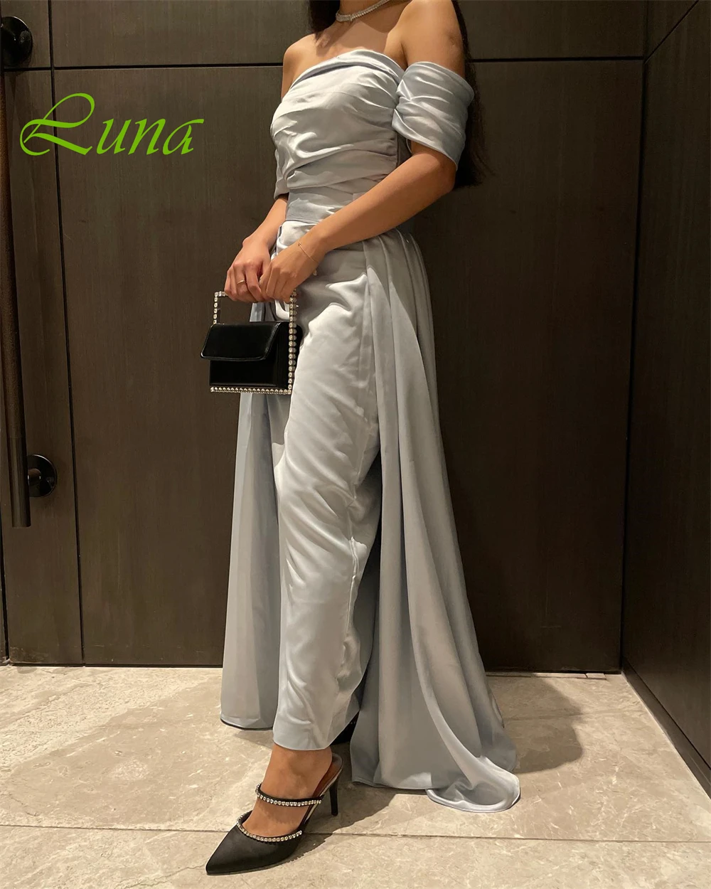 Customized Exquisite Off the Shoulder Sleeveless Evening Dress High Quality Jersey Prom Dresses Temperament Homecoming Gowns