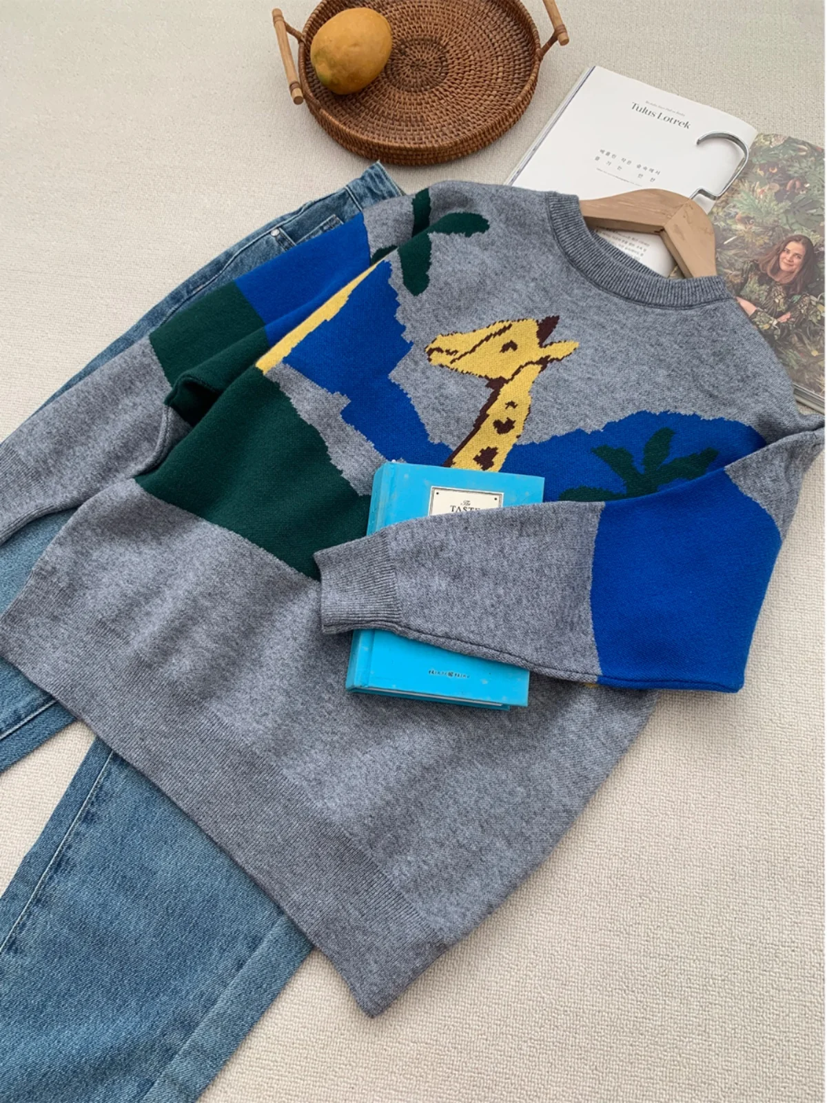 

Autumn Winter New Sle Women's Knitted Sweater Loose Fit Overhead Cartoon Pattern Comfortable Skin-friendly Core Knitwear