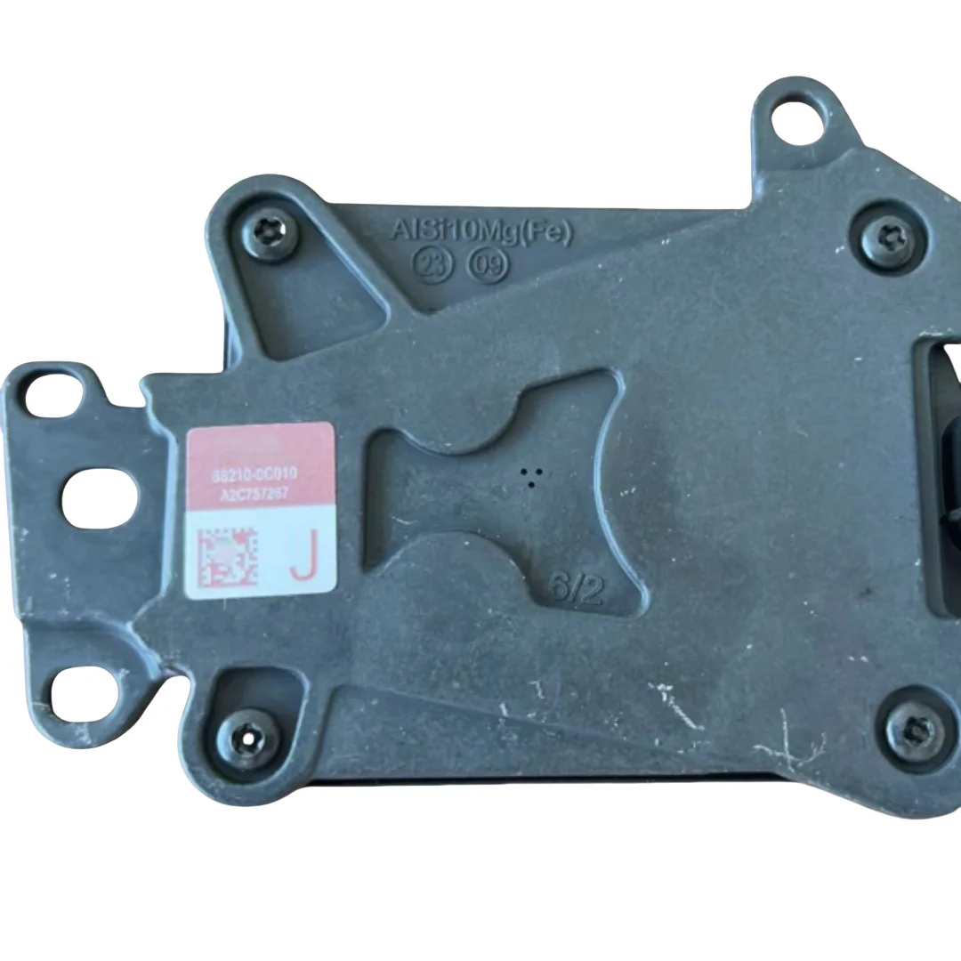 88210-0C010 millimeter wave radar ACC distance sensor suitable for Toyota 2018-2021 TUNDRA 882100C010