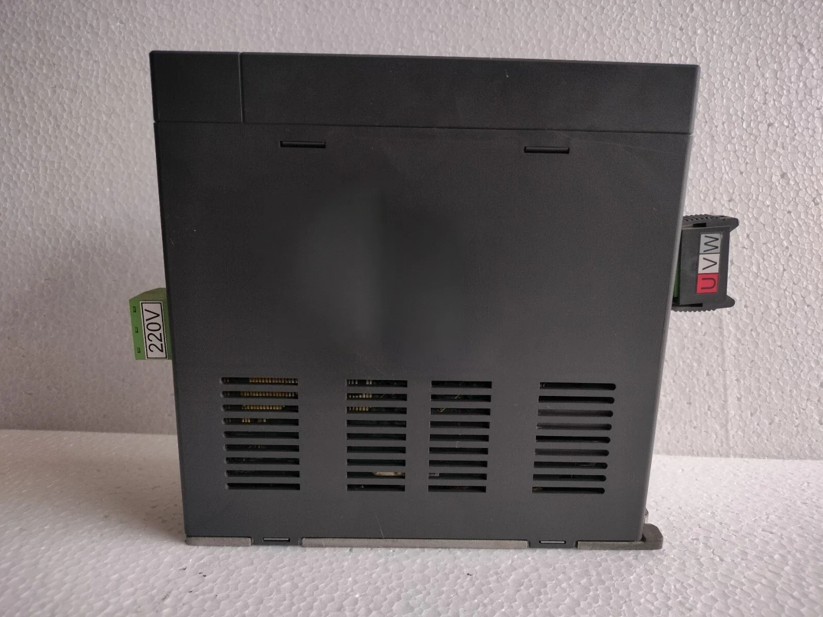 

Совершенно новый ONE ASD-A2-0121-E ASD-A2-0121-F ASD-A2-0121-L ASD-A2-0121-M ASD-A2-0121-U. Новый. Гарантия 1 год.