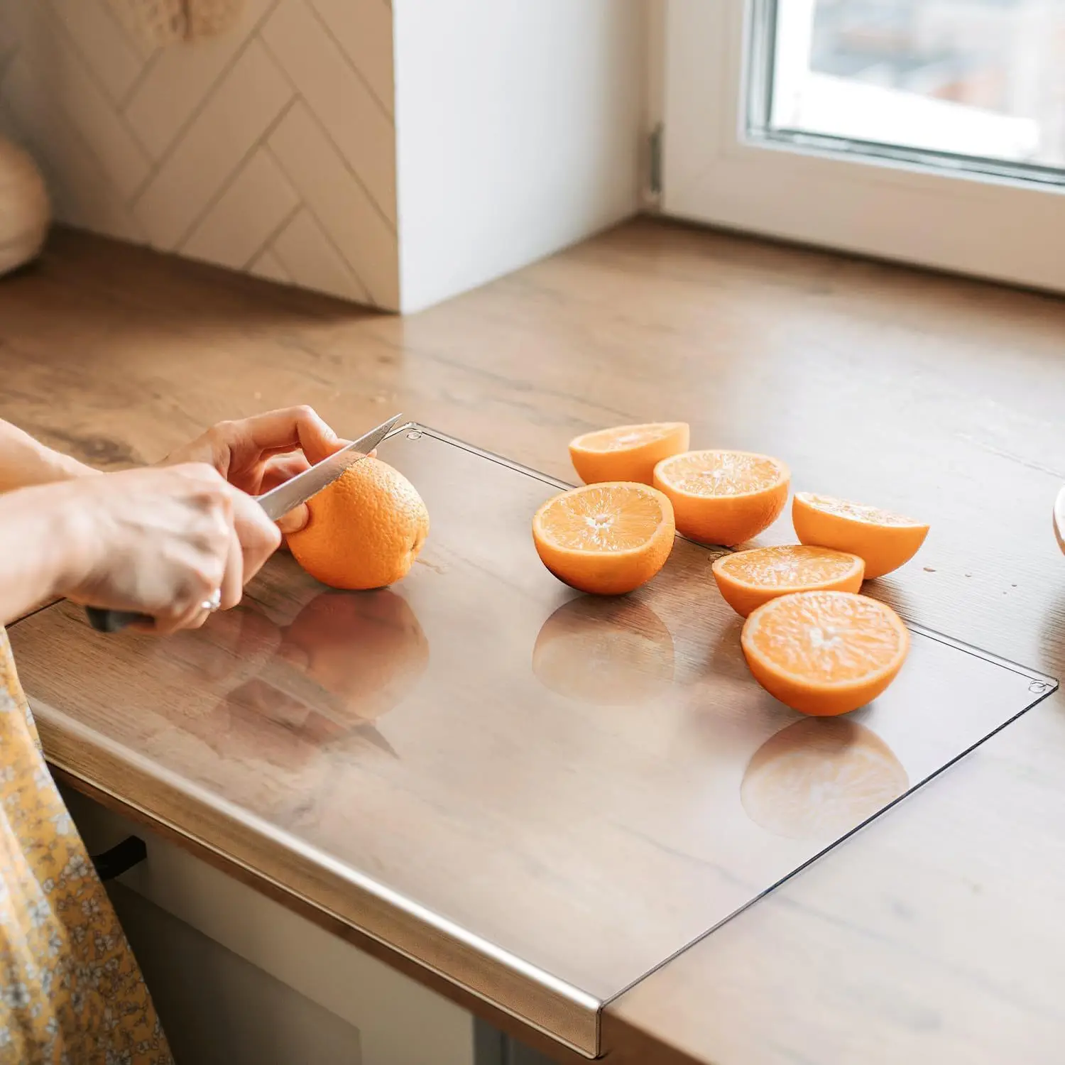 WXCOO Acryl-Schneidebrett, transparente Schneidebretter mit Lippe zum Schneiden von Brot, Fleisch, Obst, Schneidebrett, Küchentheke-Gadget