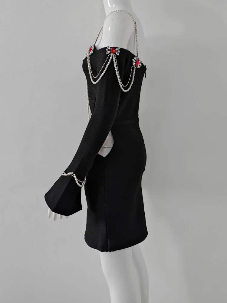 مثير قبالة الكتف الماس سلسلة البسيطة ضمادة فستان المرأة السوداء طويلة الأكمام الجوف خارج Bodycon فساتين السهرة رداء حفلات