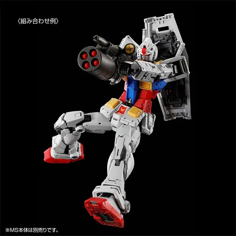 ชุดอาวุธแท้ของ Bandai สำหรับ RX-78-2 Ver.2.0โมเดลการตกแต่งตุ๊กตาขยับแขนขาได้ของสะสมของที่ระลึก