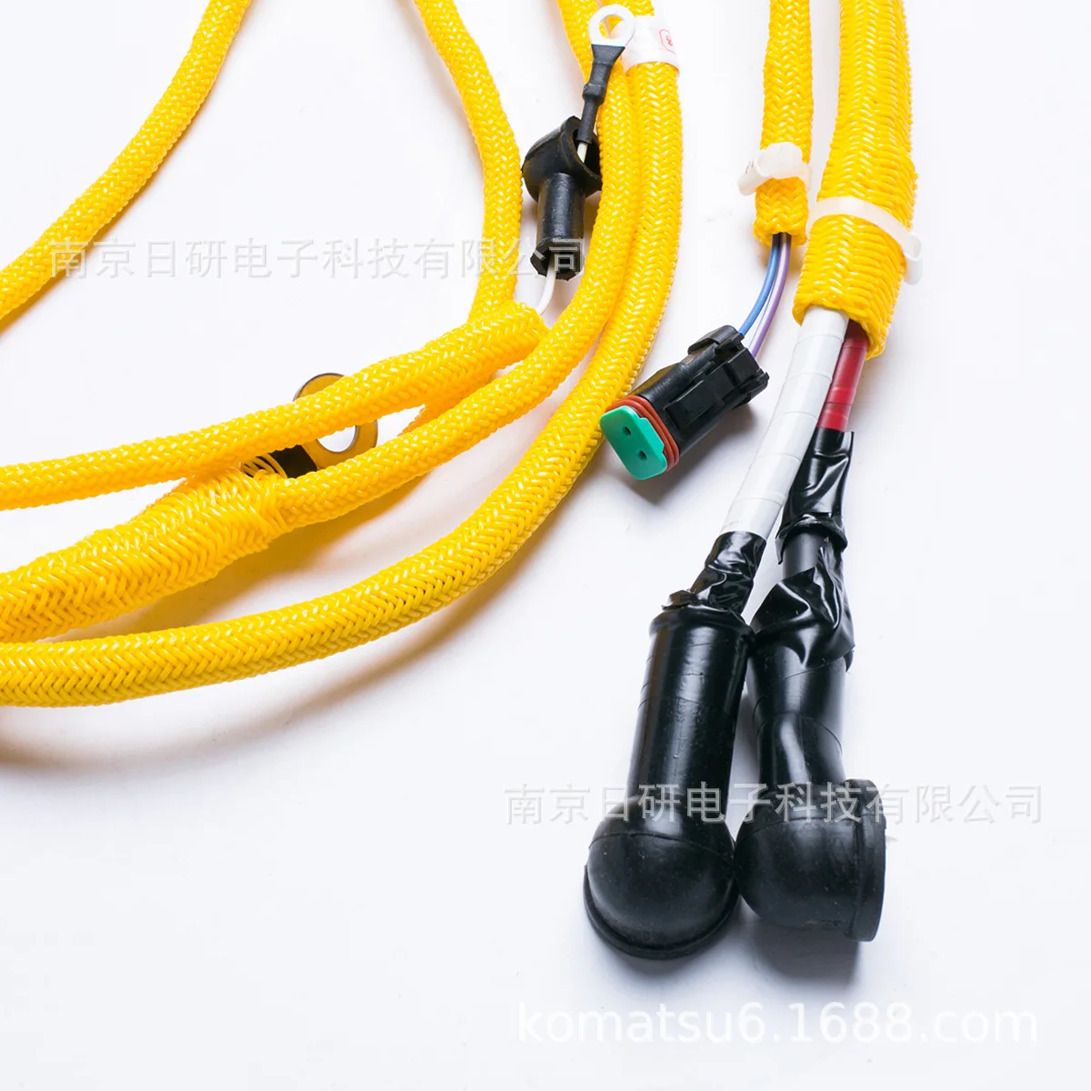 For Komatsu excavator accessories 6743-81-8310 suitable for PC300-7 engine wiring harness high temperature resistance