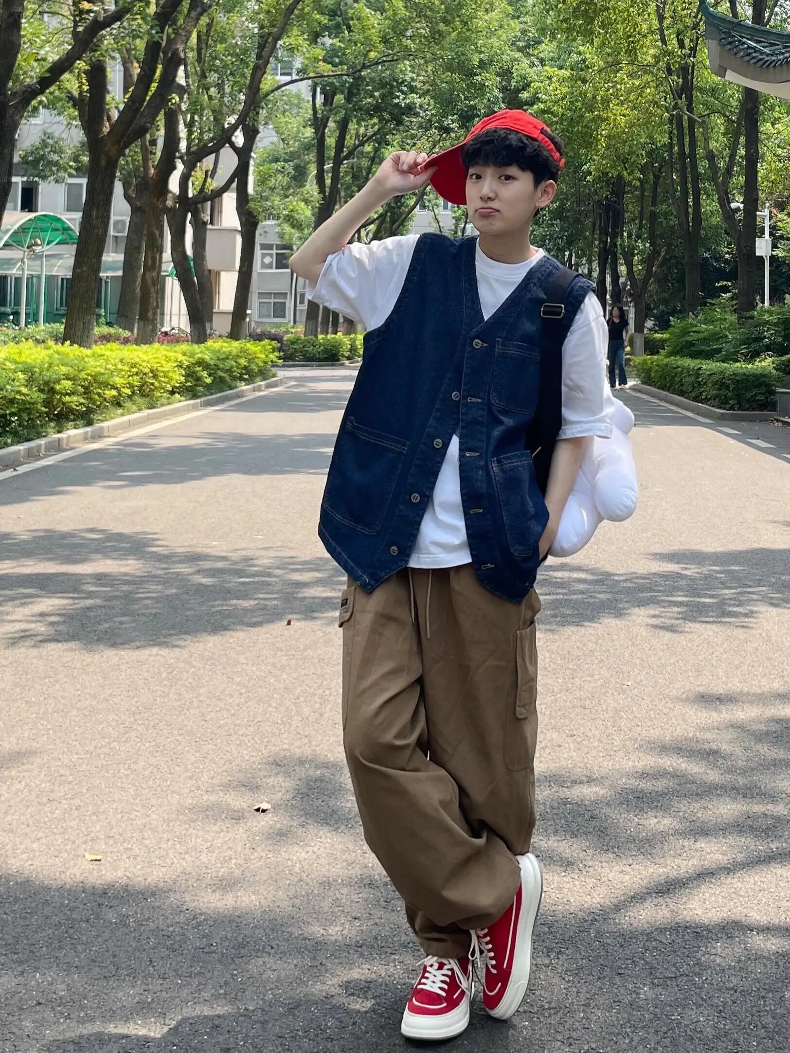 

Мужской летний джинсовый жилет свободного кроя из денима глубокого синего цвета, молодежная многослойная верхняя одежда для стиля Svel Multi-ket