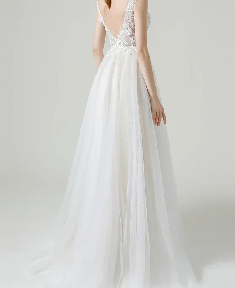 Abiti da sposa eleganti per la sposa Tulle A Line Pieghe aperte sul retro Applicazioni in pizzo Abiti da sposa Abito da sposa