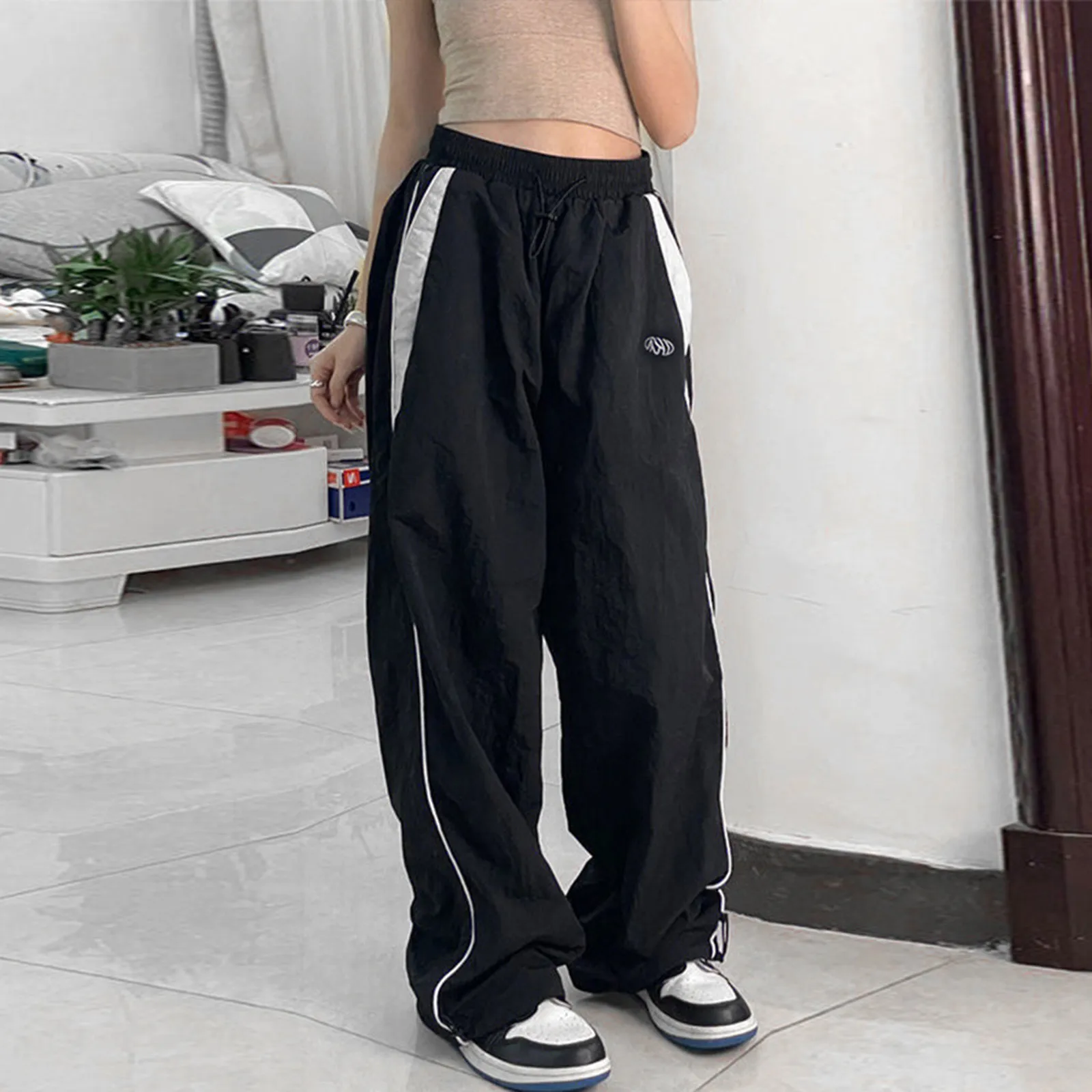 

Women Spring Retro Solid Loose Drawstring Trousers Casual Joggers Baggy Wide Leg Sweatpants Mid Waist Sporty Y2k Female Clothes