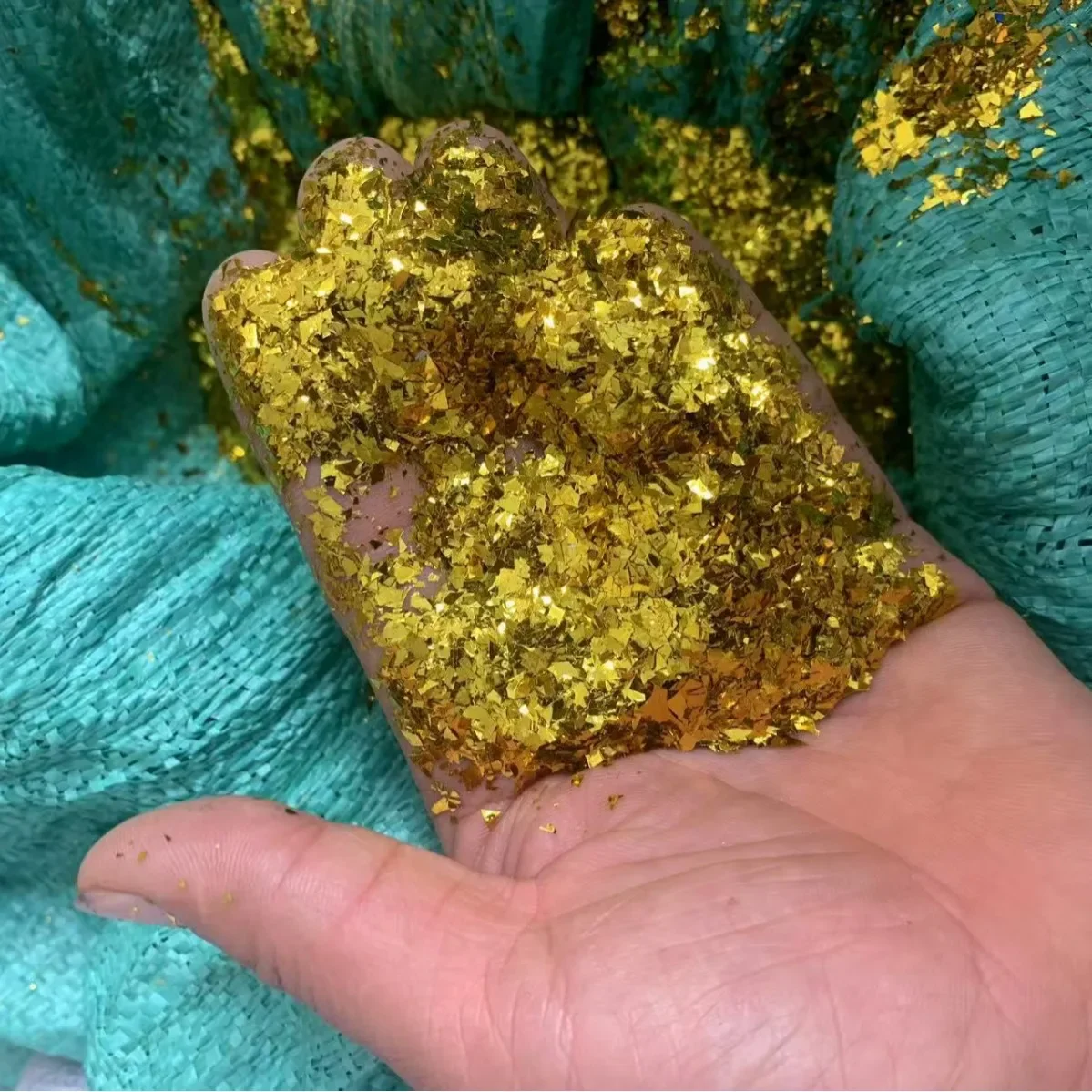 Imitation shell paper candy colored sequins irregular gold onion sequins colorful foil DIY flowing sand sequins nail glitter
