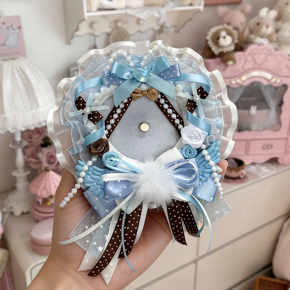 Luxury And Exquisite Goods Display Card Holder. Character Goods Badge Rosette Badge Rosette.quadratic Element Ita Bag Decoration