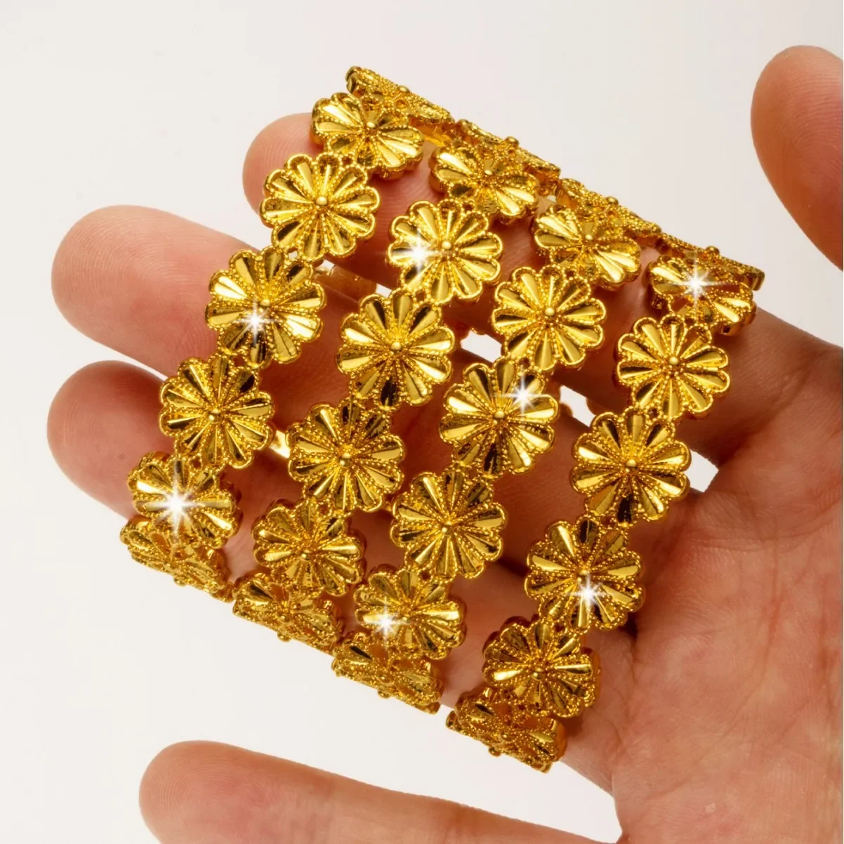 Huixing cross-border copper plated 24K gold flower bracelet small design sense of Dubai and the United States women 9999gold
