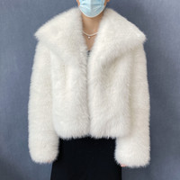 Women's plus Size Winter Fur Coat Fox Large Lapel Loose Short Top Elegant Warmth for Cold Weather