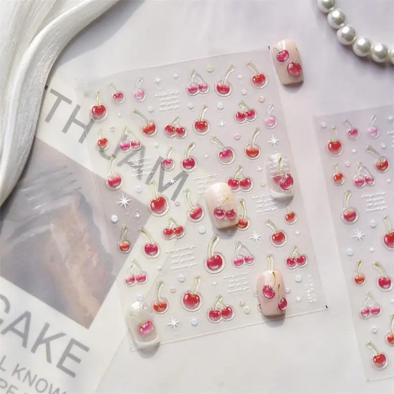 สติกเกอร์ติดเล็บลายเชอร์รี่สีแดงหวานๆ แบบนูน สำหรับสาวๆ ผู้หญิง สติกเกอร์ติดเล็บแบบลอกติดเอง ของขวัญตกแต่งเล็บสำหรับปีใหม่และคริสต์มาส