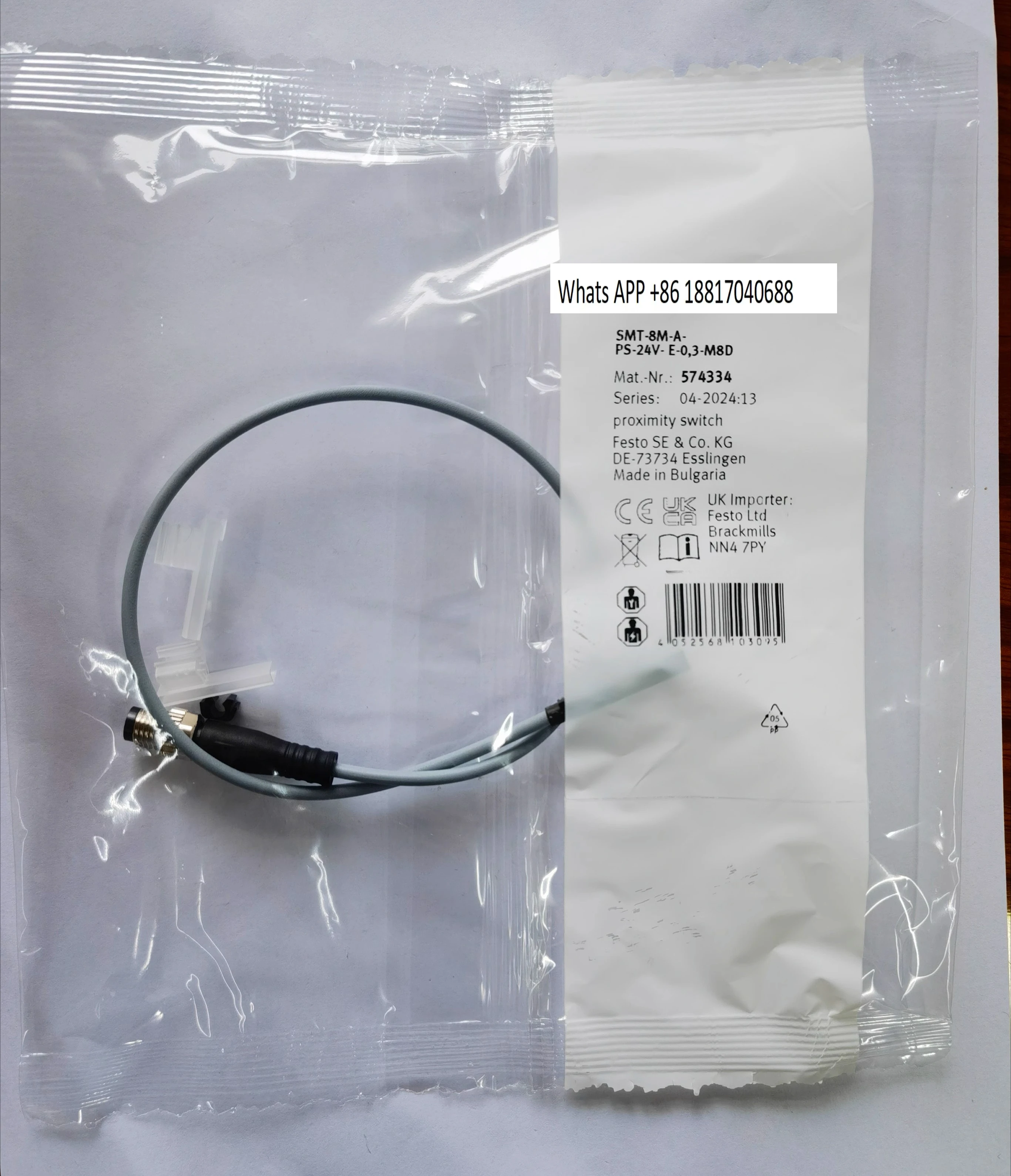 

Proximity switch 574334 SMT-8M-A-PS-24V-E-0,3-M8D genuine spot
