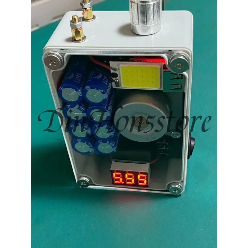Hand-cranked generator Portable  Lighting  Ignition USB charging, hand-cranked for 2 minutes, can be ignited 40-50 times