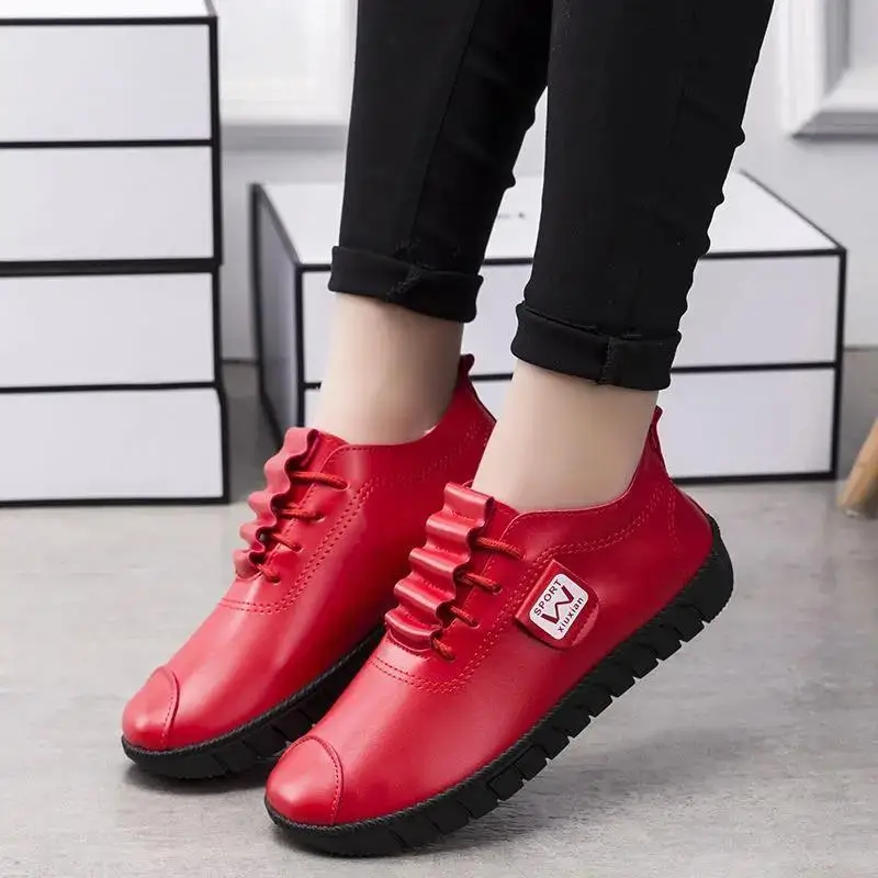 Tenis Feminino Brand Sneakers 2020 New Women Tennis Shoes Walking Shoes Female Comfortable Breathable PU Jogging Trainers Red