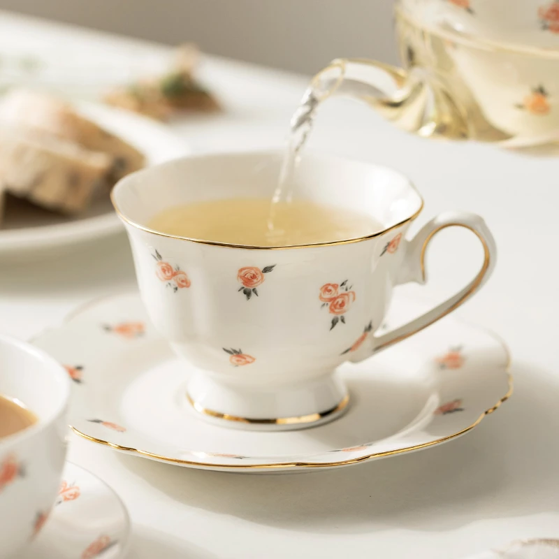 

European rose tea cup set pottery afternoon tea porcelain coffee cup with dessert tray home office Phnom Penh cups and saucers.