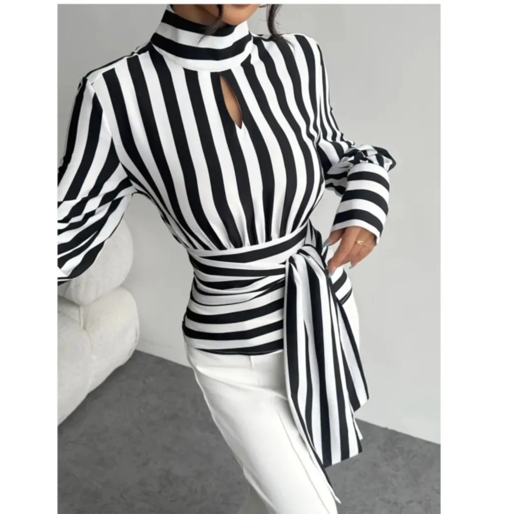 Chemise à rayures contrastées pour femmes, tendance, noir et blanc, col écharpe rétro, manches longues, pull élégant, nouvelle collection automne