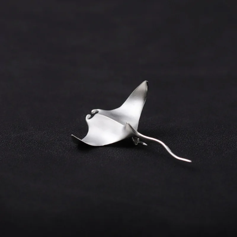 Miracle Sterling Silver 925 Original Design Ranger Devil Manta Ray Elegant Neutral Handsome Dominant Niche Design Brooch