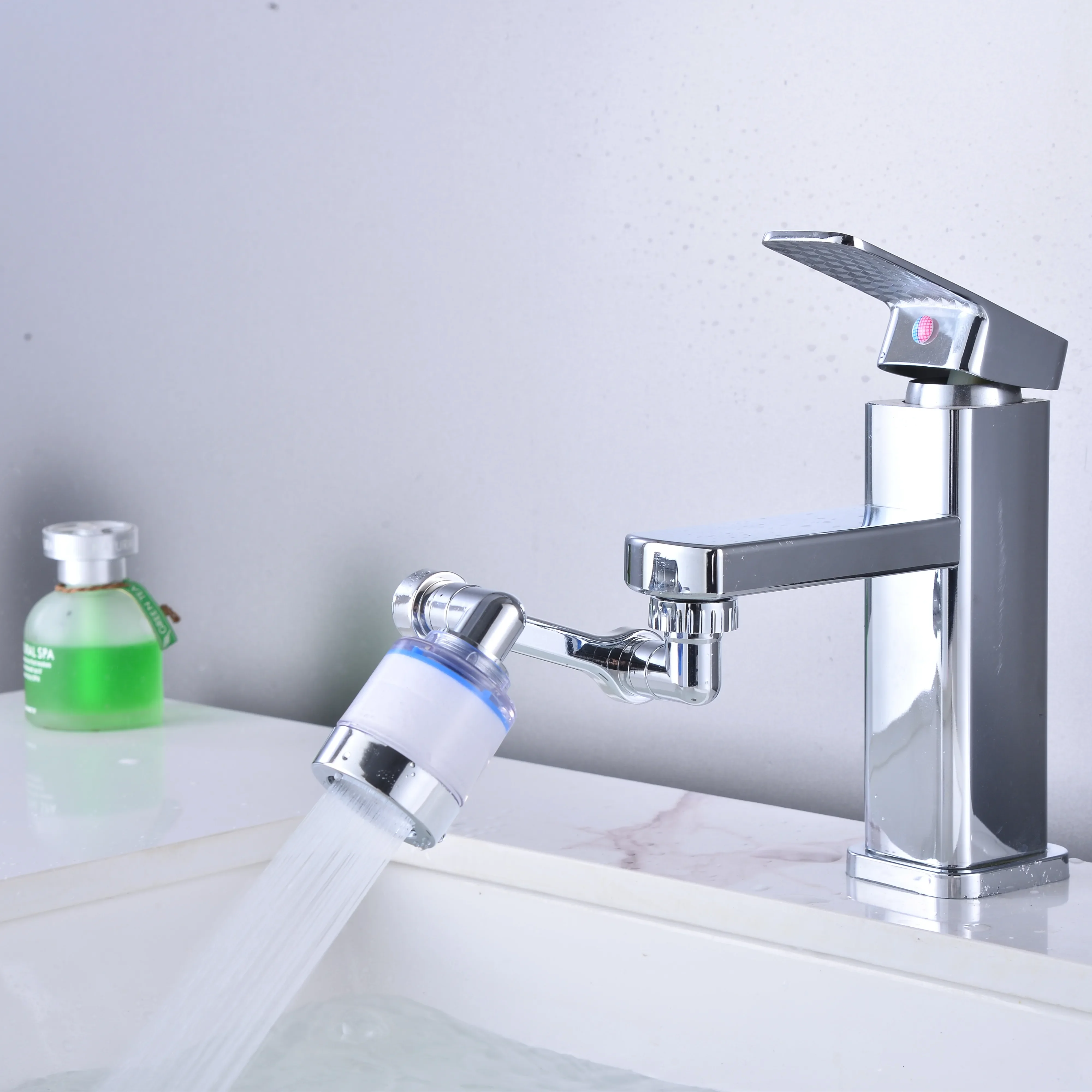 

The 1080° All-Around Rotating Faucet Filter Features 360° Water Flow Without Dead Angles And Flexible Direction