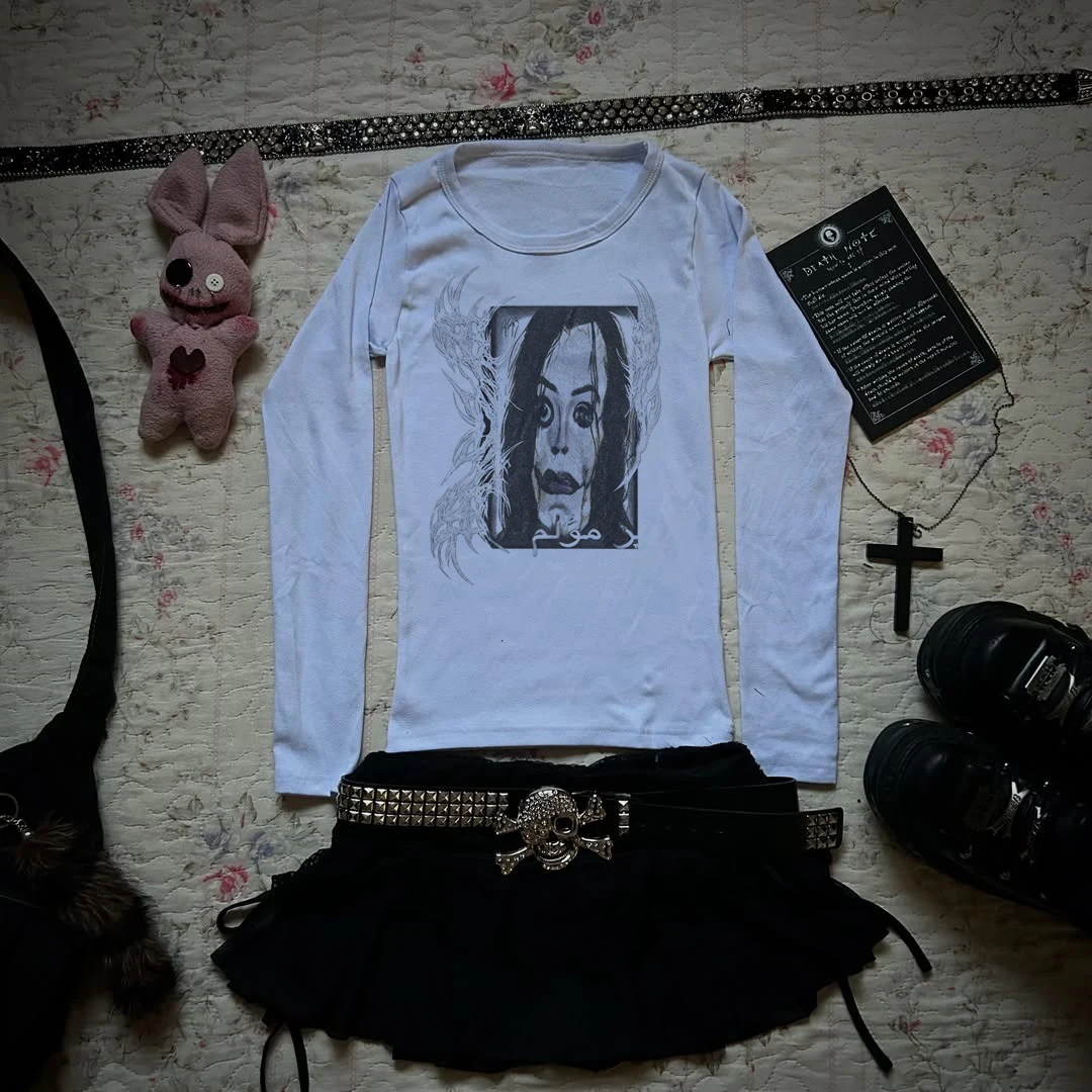Goth Grunge Women White Fitted Long Sleeve T‑Shirt Creepy Dark Figure Wing Graphic Y2K Emo Punk Aesthetic Casual Top