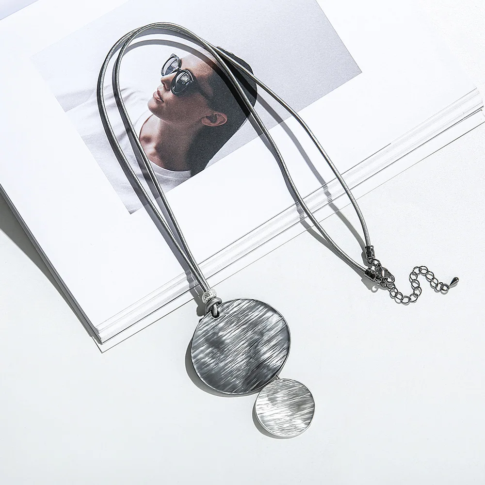 Sweater chain popular European and American necklaces foreign trade fashion simple retro jewelry niche design women's nec