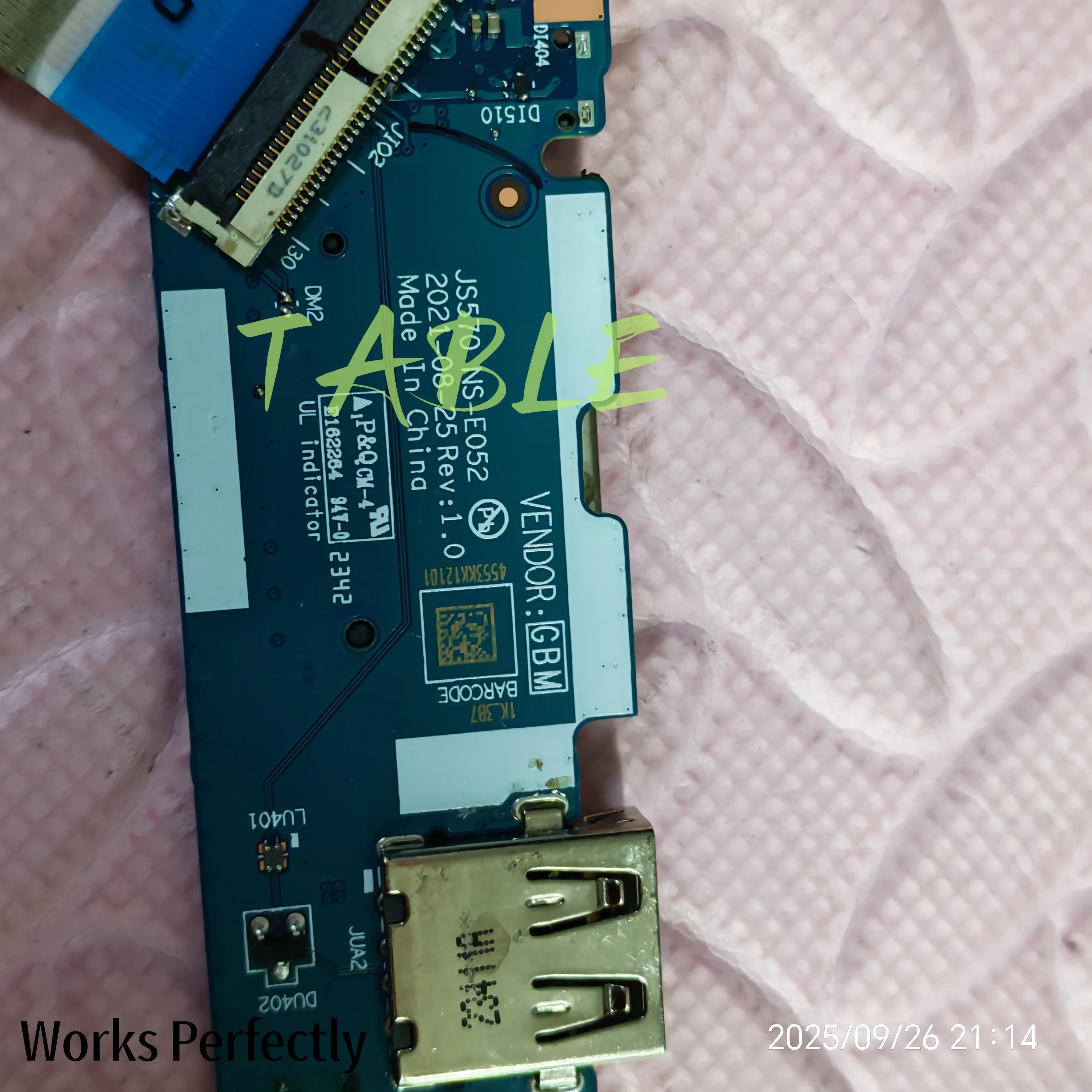 純正 Lenovo IdeaPad 3 15ABA7 ラップトップ USB 電源ボタン SD カードリーダーボード W ケーブル NS-E052