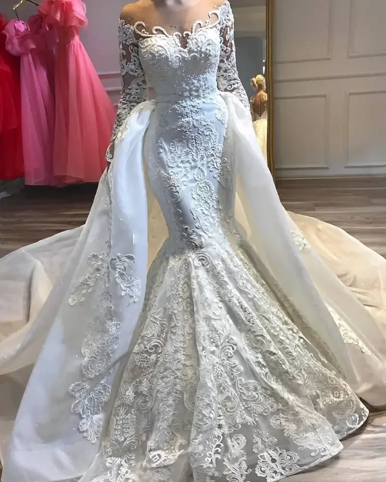 

Customized Mermaid Wedding Dresses With Detachable Train Luxury Lace Applique Crystal Sheer Neck Arabic Long Sleeve Bridal Go