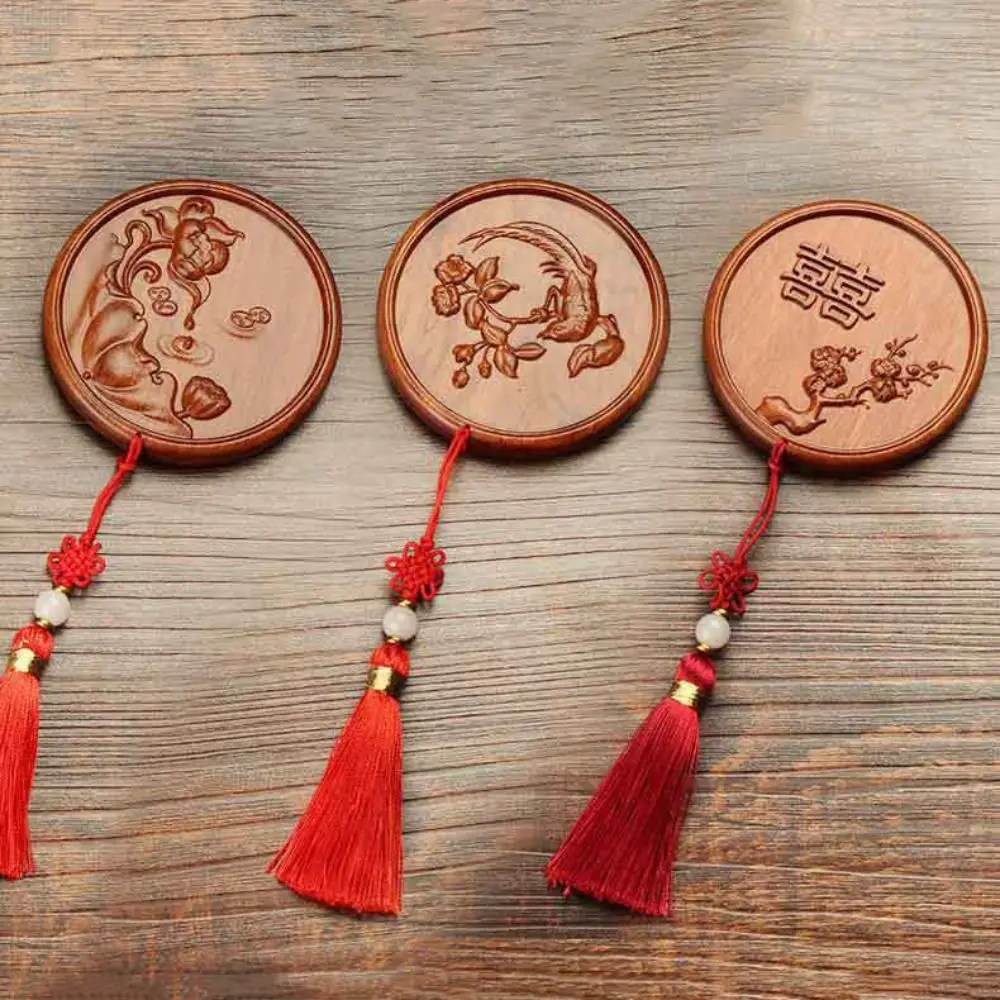 Vintage with Tassels Makeup Mirror Mini Sandalwood Compact Pocket Mirror Chinese Ancient Style Portable Vanity Mirror Travel