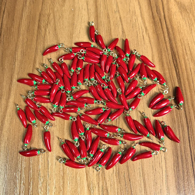 50 قطعة/الحزمة السائبة بالجملة الفلفل الأحمر سبائك المينا سحر مقلد الخضار سوار القرط قلادة DIY بها بنفسك صنع المجوهرات #6