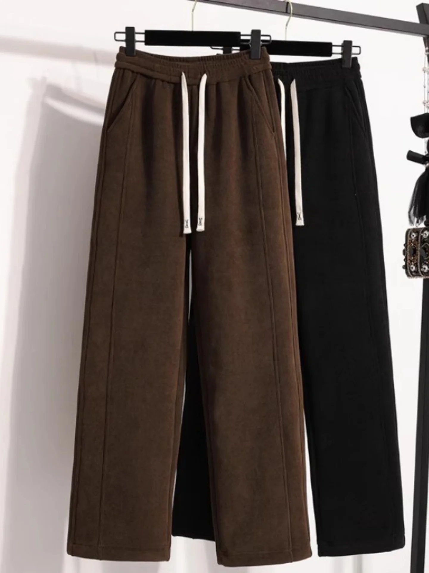 

Ретро-брюки прямого кроя для женщин больших размеров, с высокой талией, скрывающие бедра, для фигуры «груша», повседневные широкие брюки, осень 2025